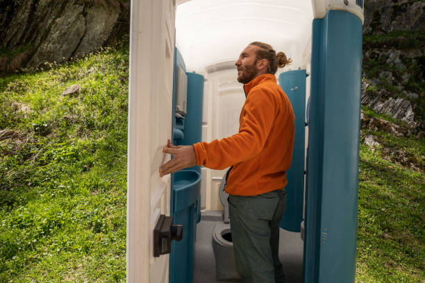 Best Portable restroom trailer rental  in Donora, PA
